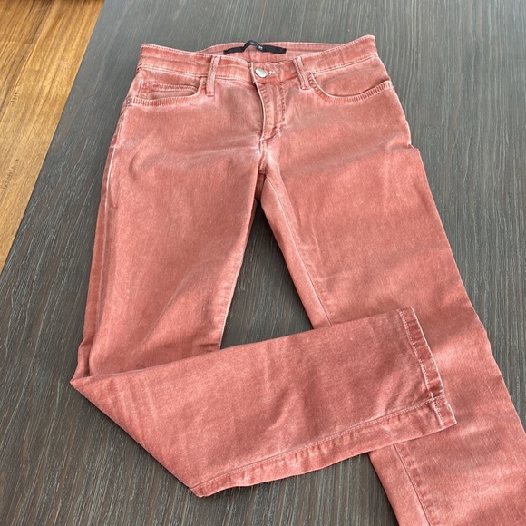 Joe’s jeans in size 26 made in USA unique faded red – rose colour. - Picture 9 of 12